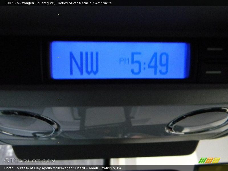Reflex Silver Metallic / Anthracite 2007 Volkswagen Touareg V6