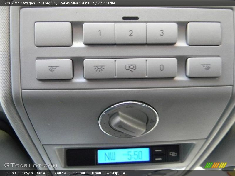Reflex Silver Metallic / Anthracite 2007 Volkswagen Touareg V6