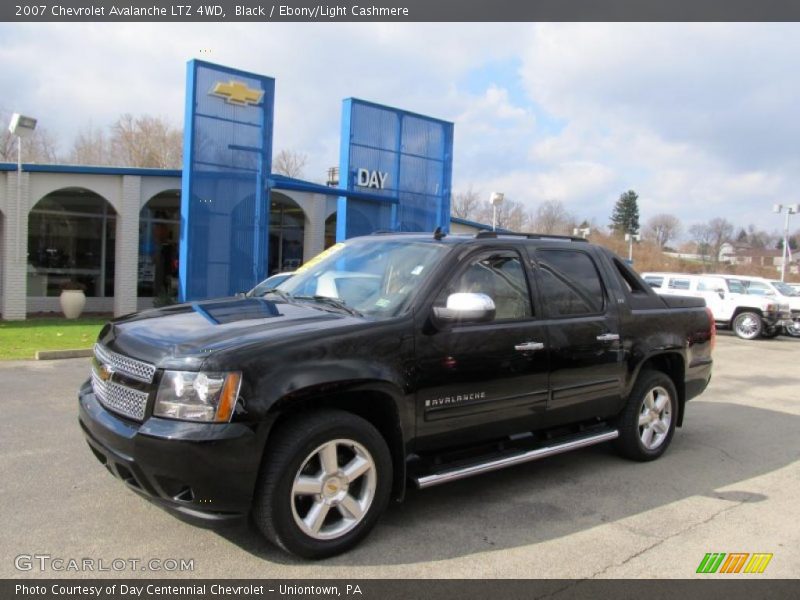 Black / Ebony/Light Cashmere 2007 Chevrolet Avalanche LTZ 4WD