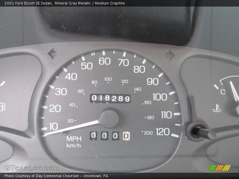 Mineral Gray Metallic / Medium Graphite 2001 Ford Escort SE Sedan