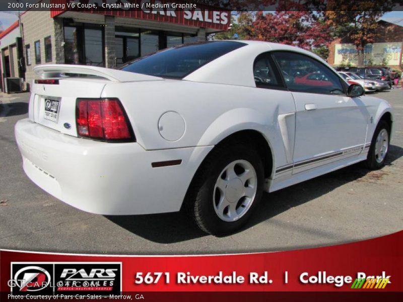 Crystal White / Medium Graphite 2000 Ford Mustang V6 Coupe