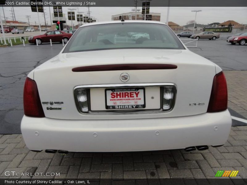 White Lightning / Shale 2005 Cadillac DeVille DHS