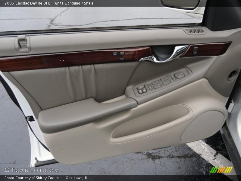 White Lightning / Shale 2005 Cadillac DeVille DHS