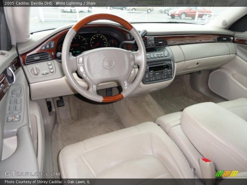  2005 DeVille DHS Shale Interior