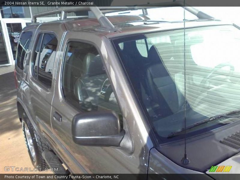 Granite Metallic / Charcoal 2004 Nissan Xterra SE