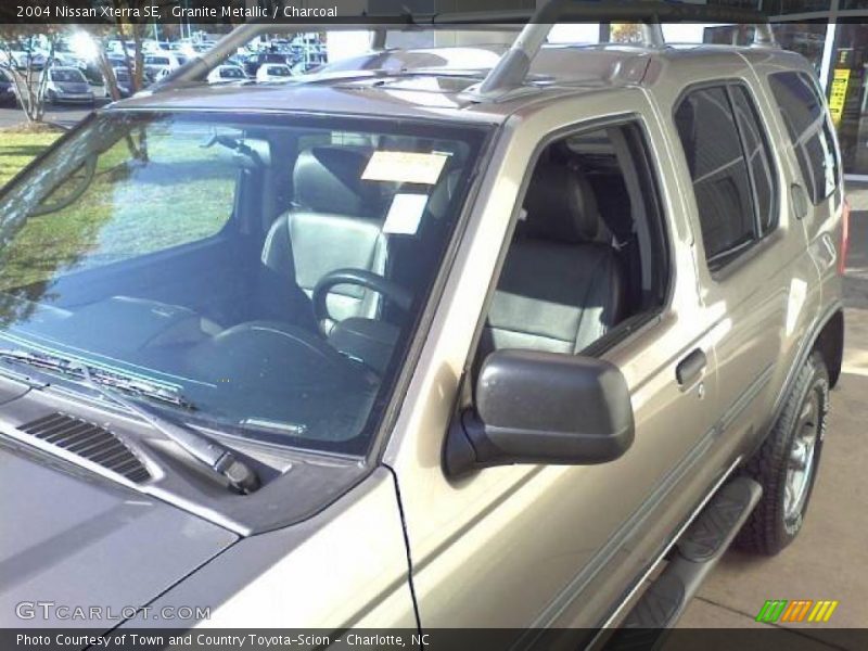 Granite Metallic / Charcoal 2004 Nissan Xterra SE