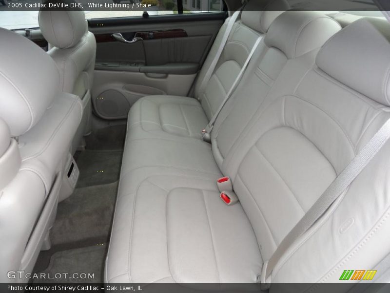  2005 DeVille DHS Shale Interior