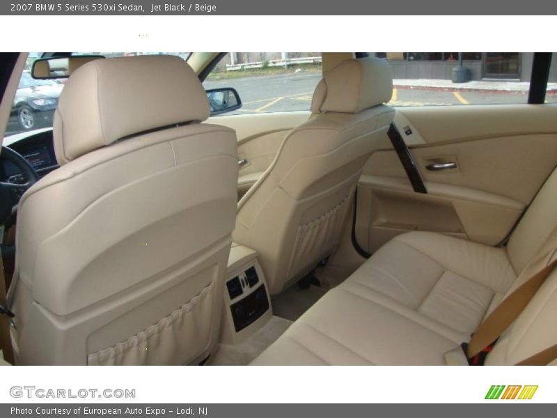 Jet Black / Beige 2007 BMW 5 Series 530xi Sedan