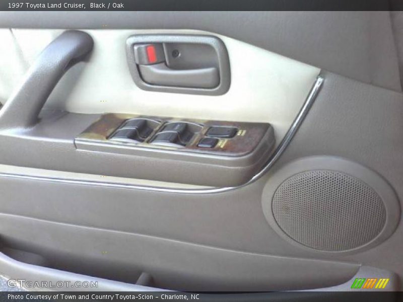 Black / Oak 1997 Toyota Land Cruiser