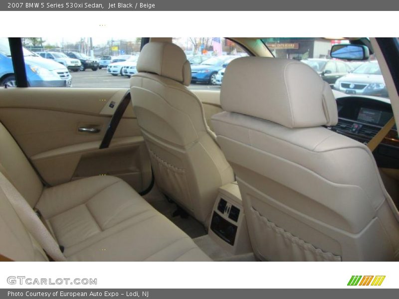 Jet Black / Beige 2007 BMW 5 Series 530xi Sedan