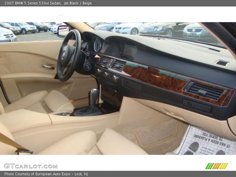 Jet Black / Beige 2007 BMW 5 Series 530xi Sedan