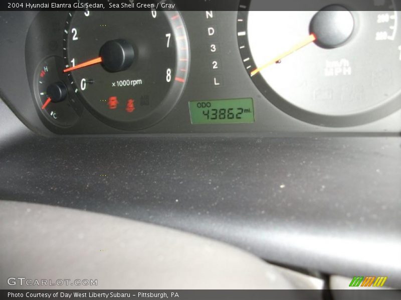 Sea Shell Green / Gray 2004 Hyundai Elantra GLS Sedan
