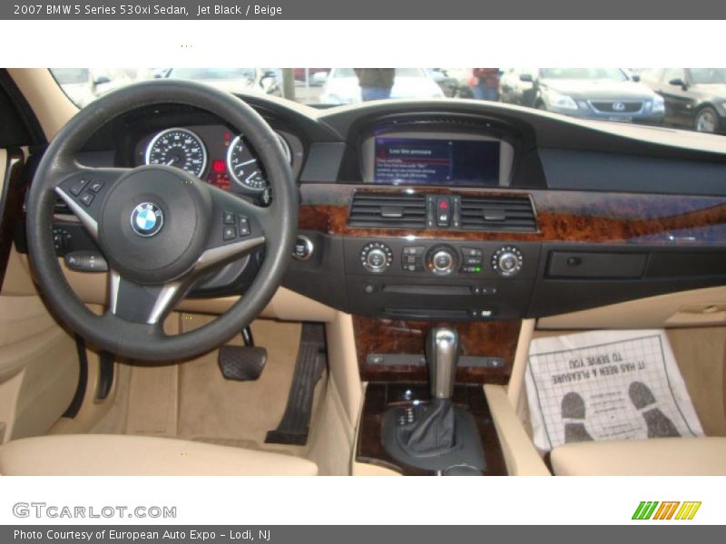 Jet Black / Beige 2007 BMW 5 Series 530xi Sedan