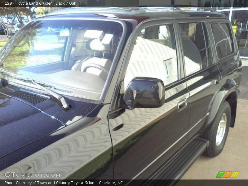Black / Oak 1997 Toyota Land Cruiser