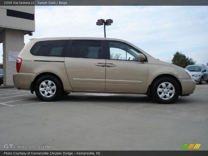 Sunset Gold / Beige 2006 Kia Sedona LX