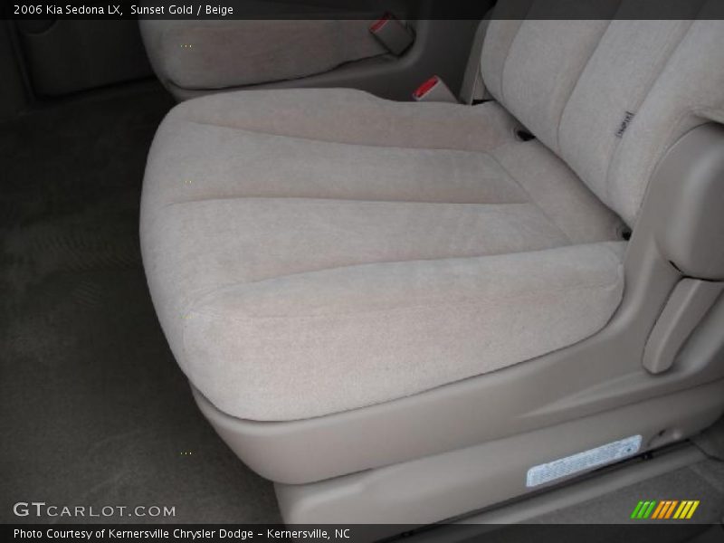 Sunset Gold / Beige 2006 Kia Sedona LX