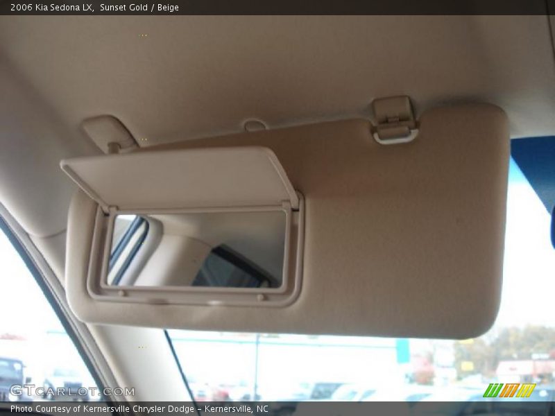 Sunset Gold / Beige 2006 Kia Sedona LX