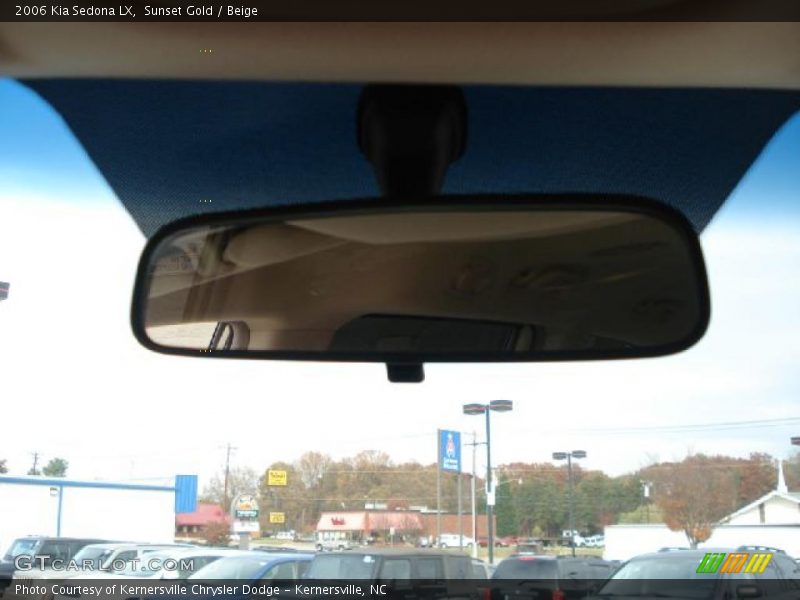 Sunset Gold / Beige 2006 Kia Sedona LX