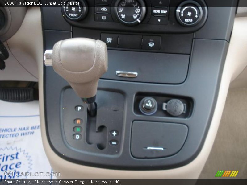 Sunset Gold / Beige 2006 Kia Sedona LX