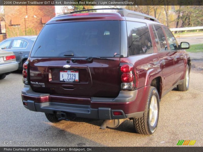 Bordeaux Red Metallic / Light Cashmere/Ebony 2006 Chevrolet TrailBlazer EXT LS 4x4