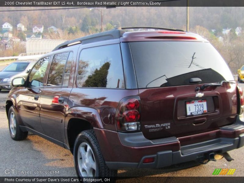 Bordeaux Red Metallic / Light Cashmere/Ebony 2006 Chevrolet TrailBlazer EXT LS 4x4
