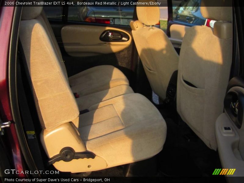 Bordeaux Red Metallic / Light Cashmere/Ebony 2006 Chevrolet TrailBlazer EXT LS 4x4