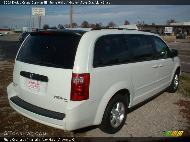 Stone White / Medium Slate Gray/Light Shale 2009 Dodge Grand Caravan SE