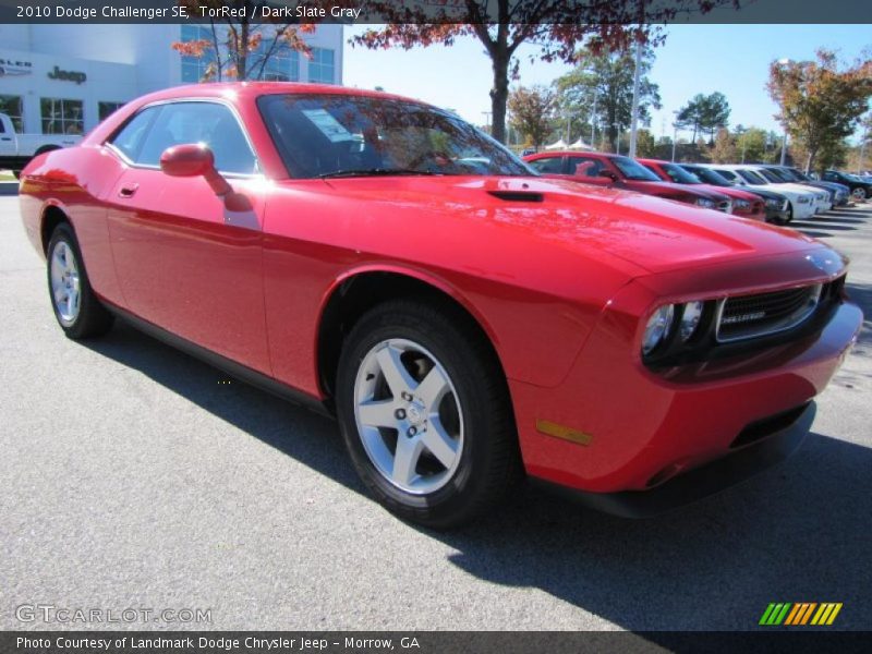 TorRed / Dark Slate Gray 2010 Dodge Challenger SE