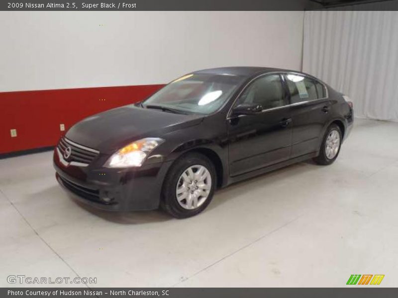 Super Black / Frost 2009 Nissan Altima 2.5