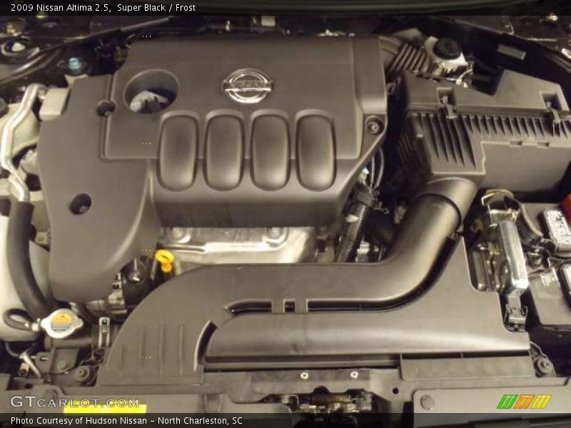 Super Black / Frost 2009 Nissan Altima 2.5