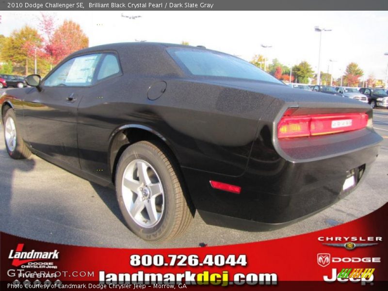 Brilliant Black Crystal Pearl / Dark Slate Gray 2010 Dodge Challenger SE