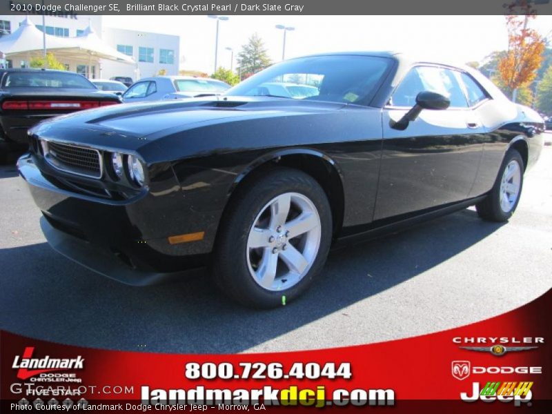 Brilliant Black Crystal Pearl / Dark Slate Gray 2010 Dodge Challenger SE