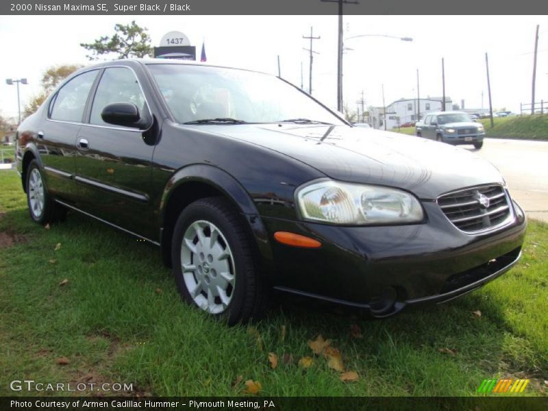 Super Black / Black 2000 Nissan Maxima SE