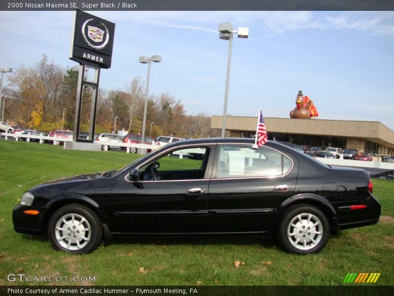 Super Black / Black 2000 Nissan Maxima SE