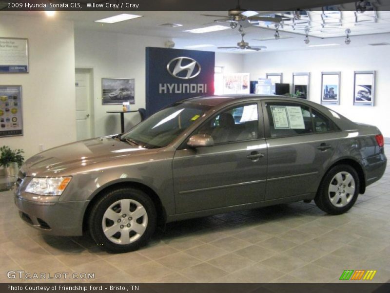 Willow Gray / Gray 2009 Hyundai Sonata GLS