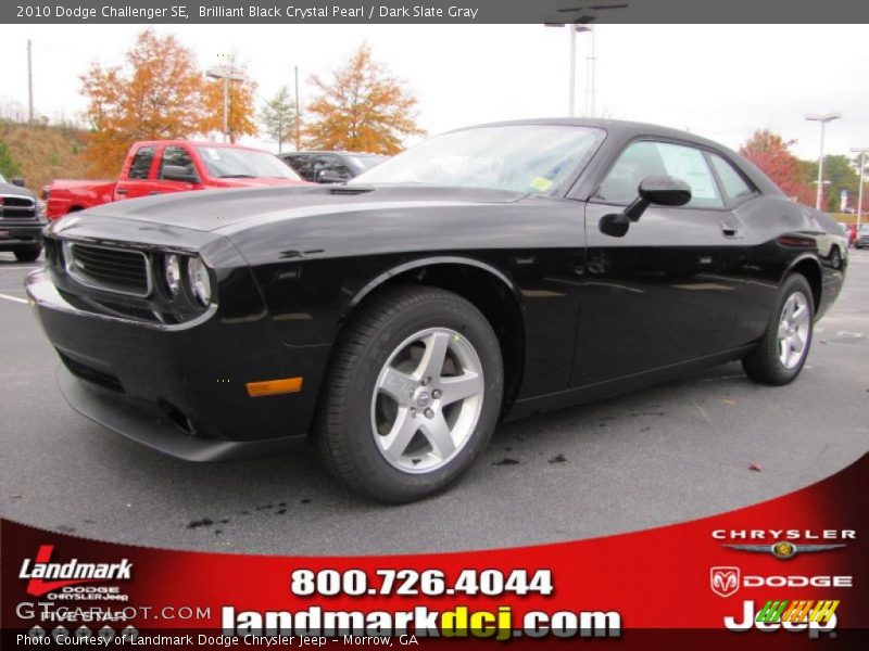 Brilliant Black Crystal Pearl / Dark Slate Gray 2010 Dodge Challenger SE