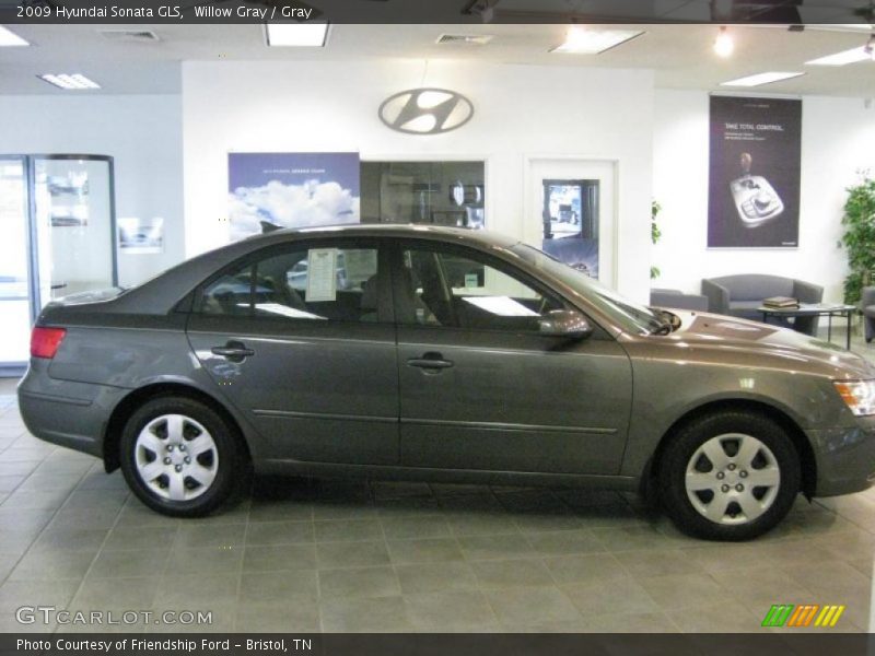 Willow Gray / Gray 2009 Hyundai Sonata GLS