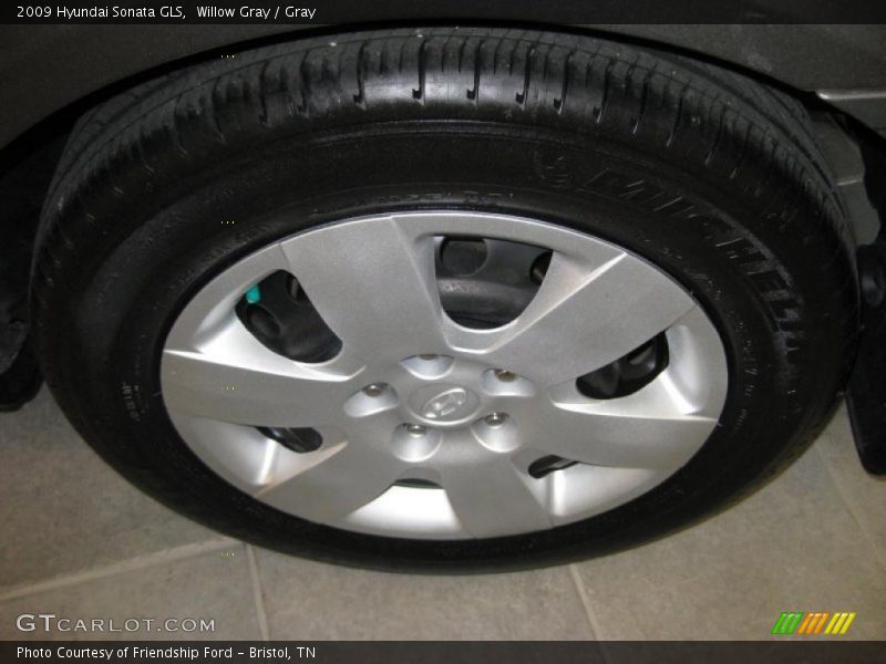 Willow Gray / Gray 2009 Hyundai Sonata GLS