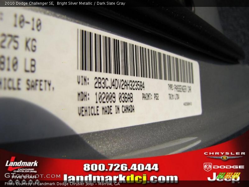 Bright Silver Metallic / Dark Slate Gray 2010 Dodge Challenger SE