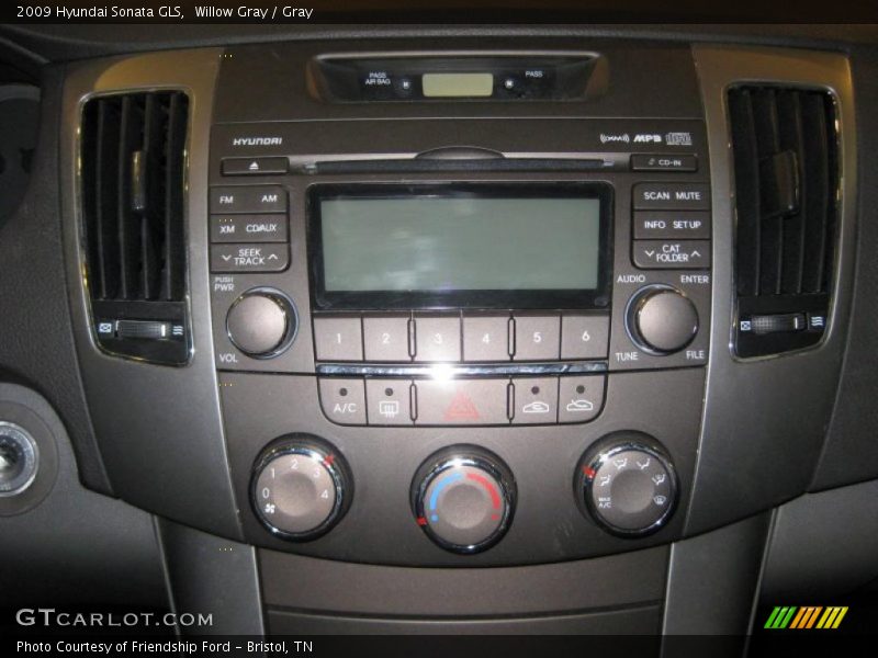 Willow Gray / Gray 2009 Hyundai Sonata GLS