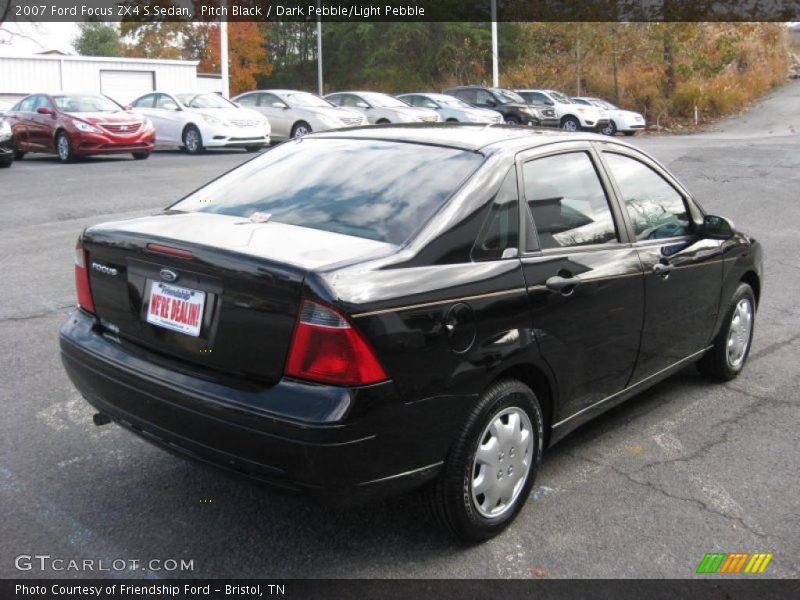 Pitch Black / Dark Pebble/Light Pebble 2007 Ford Focus ZX4 S Sedan