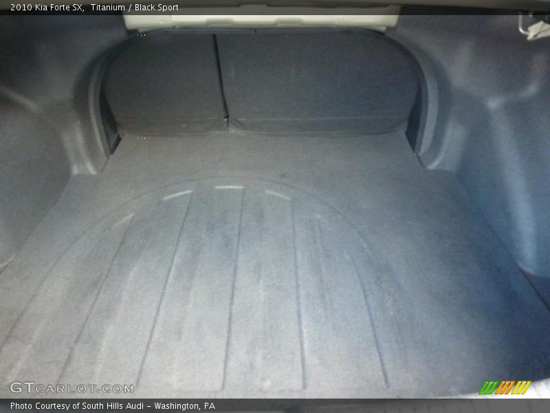 Titanium / Black Sport 2010 Kia Forte SX