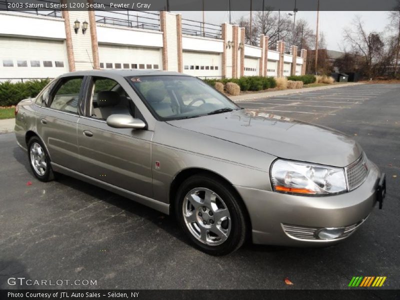 Pewter / Gray 2003 Saturn L Series L200 Sedan