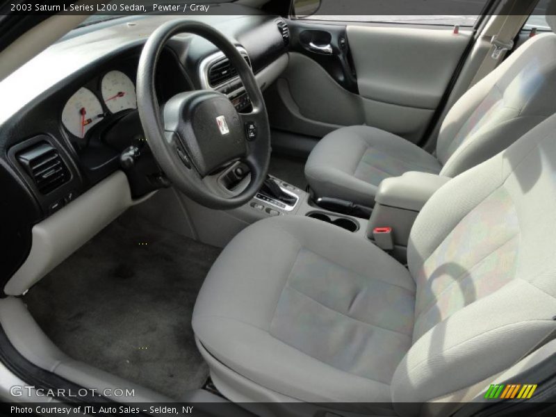  2003 L Series L200 Sedan Gray Interior