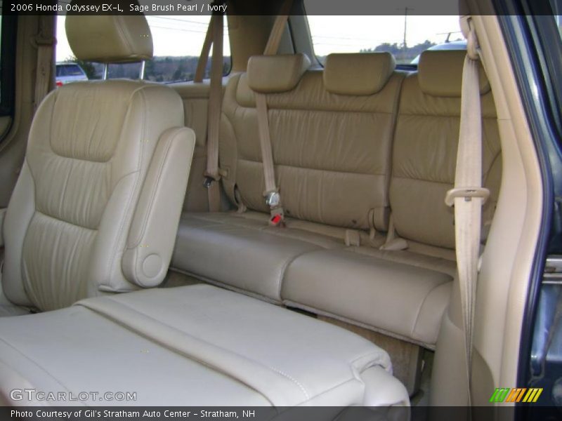 Sage Brush Pearl / Ivory 2006 Honda Odyssey EX-L