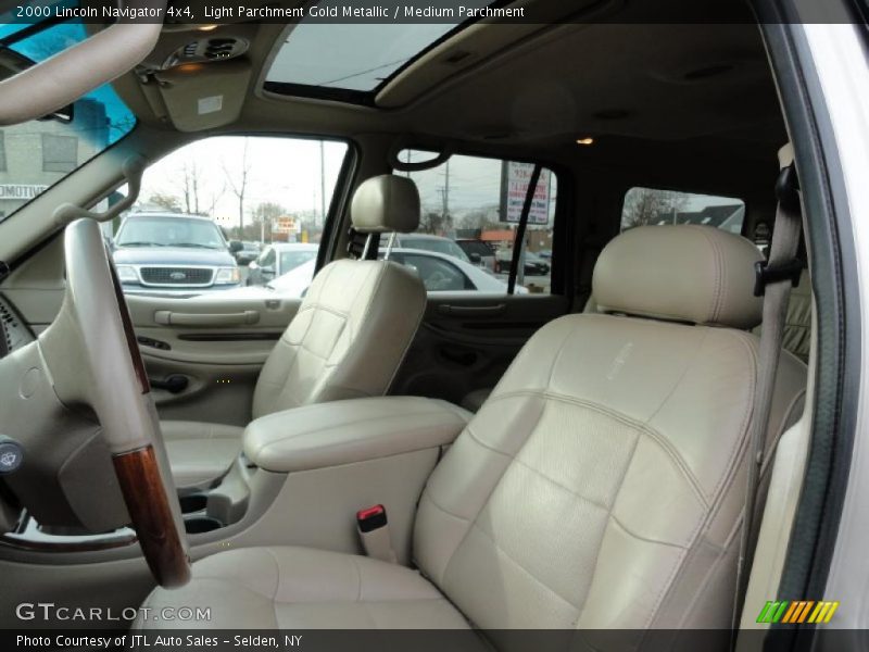 Light Parchment Gold Metallic / Medium Parchment 2000 Lincoln Navigator 4x4