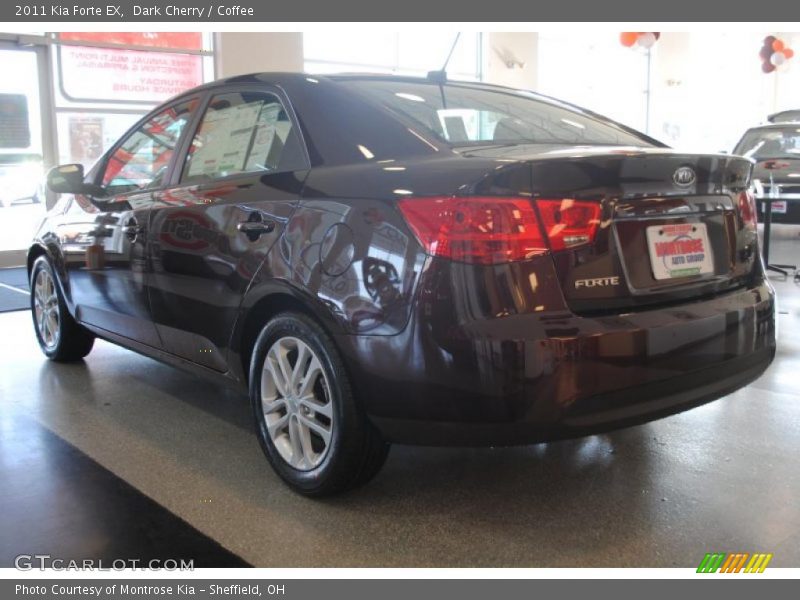 Dark Cherry / Coffee 2011 Kia Forte EX