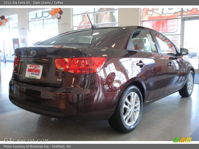 Dark Cherry / Coffee 2011 Kia Forte EX