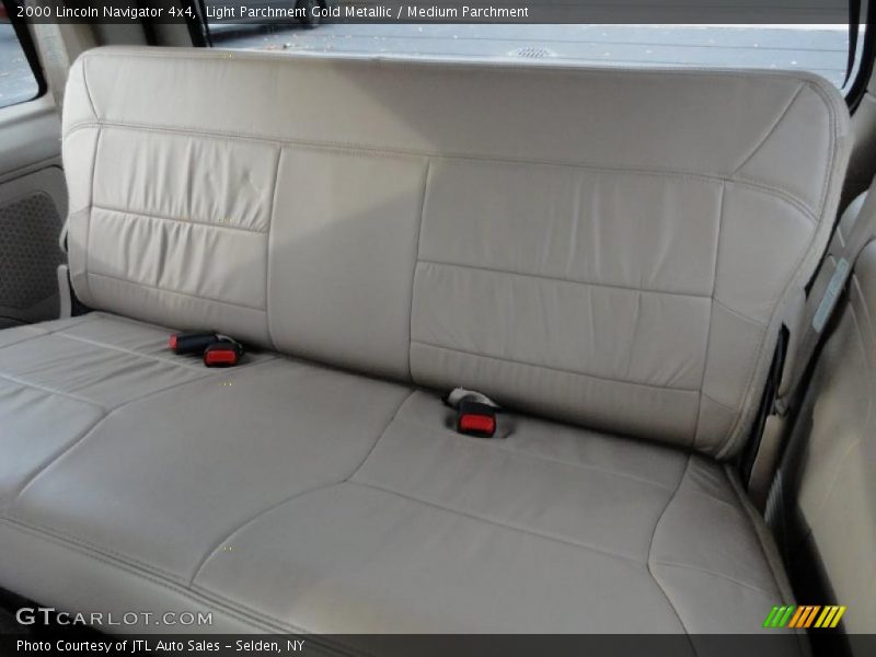  2000 Navigator 4x4 Medium Parchment Interior