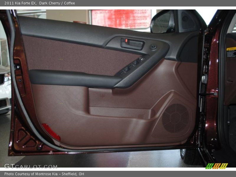 Dark Cherry / Coffee 2011 Kia Forte EX